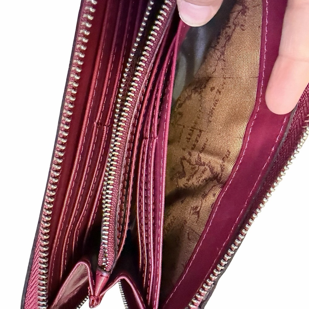 Patricia Nash woven leather zip-around clutch wallet. Berry Color. NWOT - Picture 4 of 7